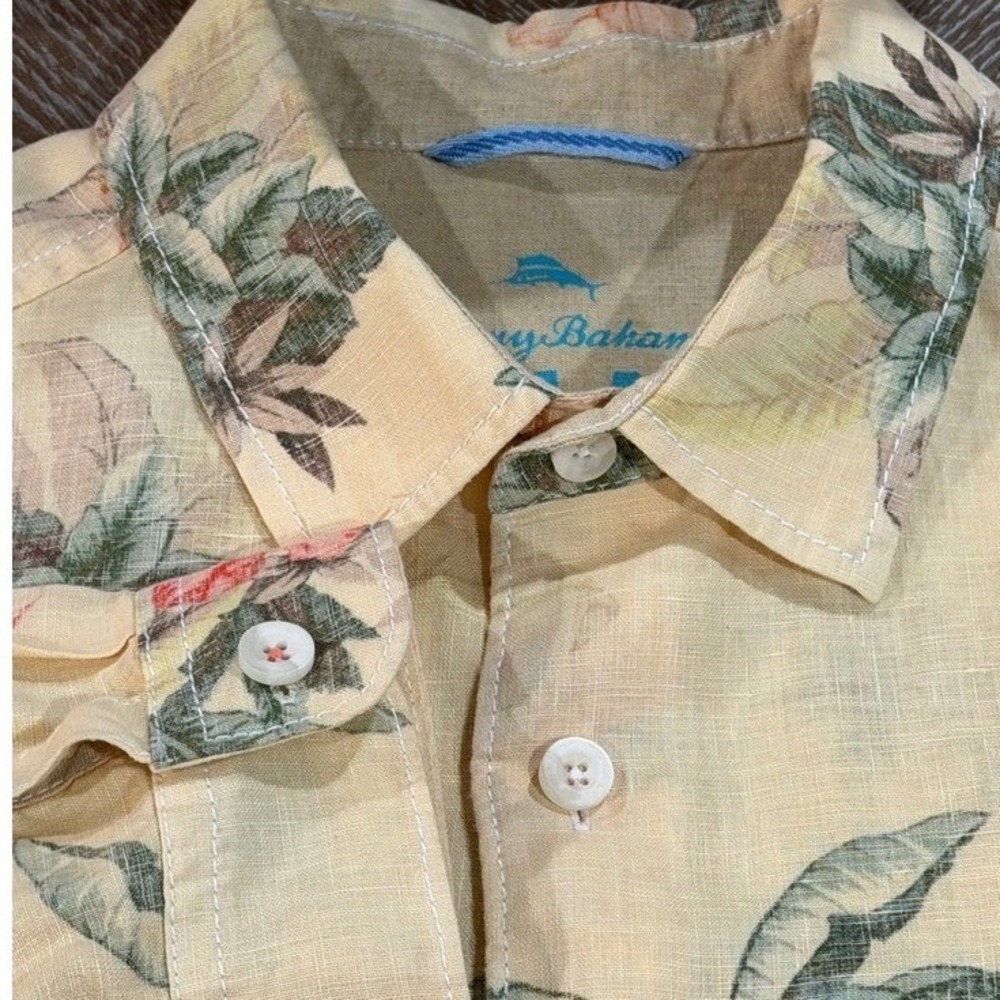 Tommy Bahama Relax Mens L Yellow Tropical Floral 100% Linen Button Down Shirt‎